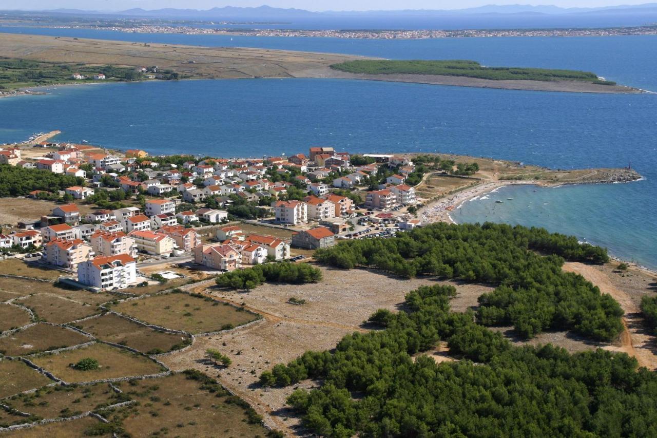 Family Friendly Apartments With A Swimming Pool Povljana, Pag - 244 ภายนอก รูปภาพ