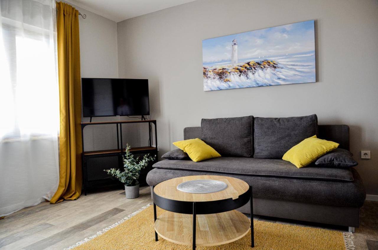 Family Friendly Apartments With A Swimming Pool Povljana, Pag - 244 ภายนอก รูปภาพ