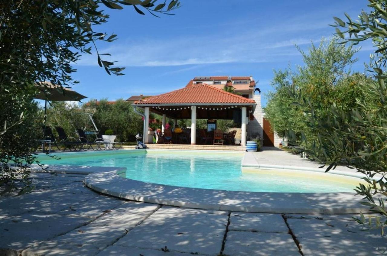 Family Friendly Apartments With A Swimming Pool Povljana, Pag - 244 ภายนอก รูปภาพ
