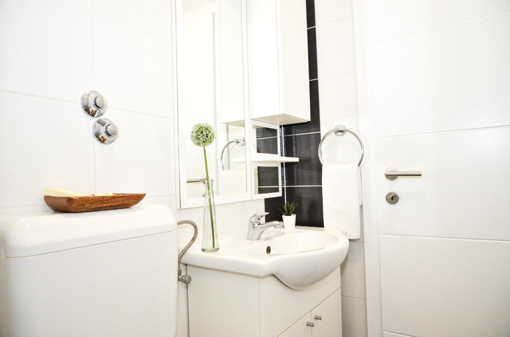 Family Friendly Apartments With A Swimming Pool Povljana, Pag - 244 ห้อง รูปภาพ
